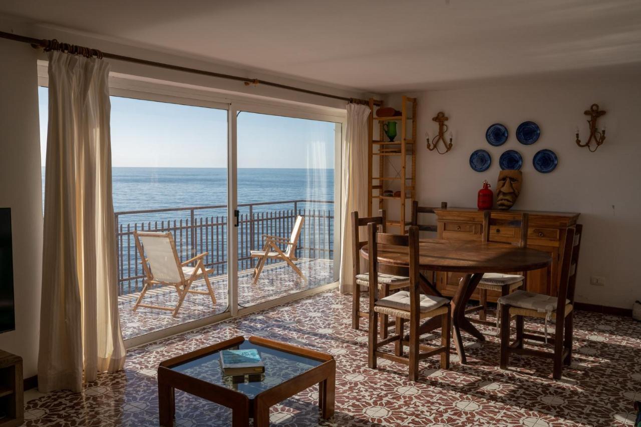 Be Your Home - Appartamento 4 Camere Sul Mare Scesa Al Mare Privata Santa Marinella Dış mekan fotoğraf